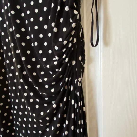 Lane Bryant 22/24 V-Neck Long Polka Dot Cap Sleeve Dress with Side Ruching - Picture 2 of 3
